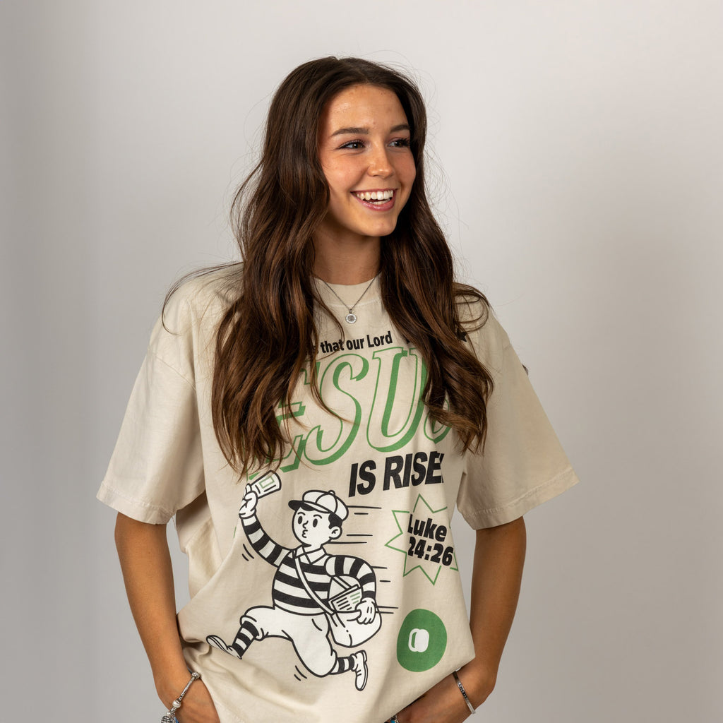 SPREAD THE NEWS | OVERSIZED TEE