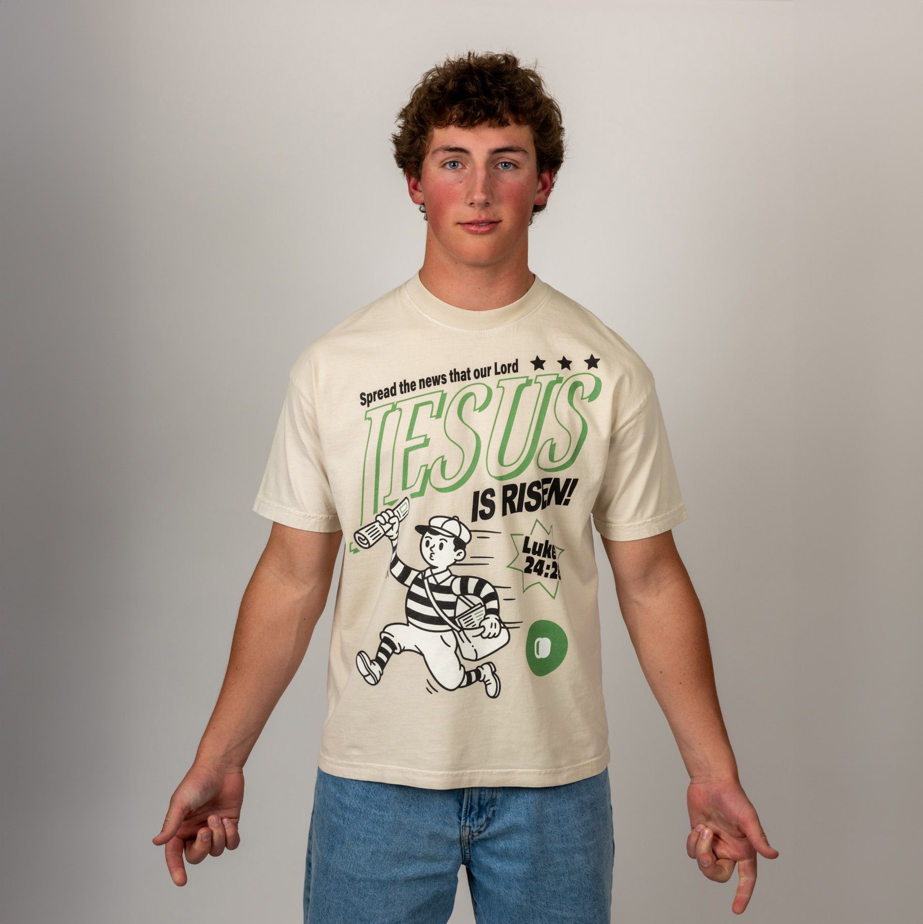 SPREAD THE NEWS | OVERSIZED TEE